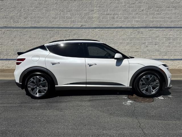 2024 Genesis GV60 Standard