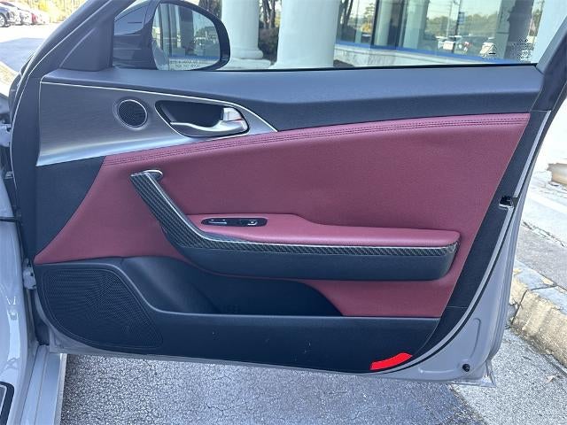 2022 Kia Stinger GT1