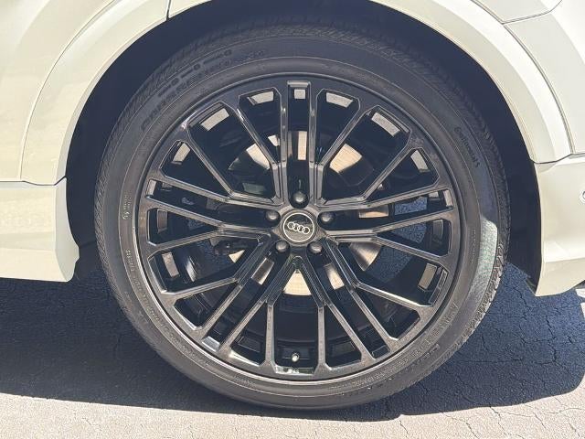 2024 Audi SQ8 Premium Plus