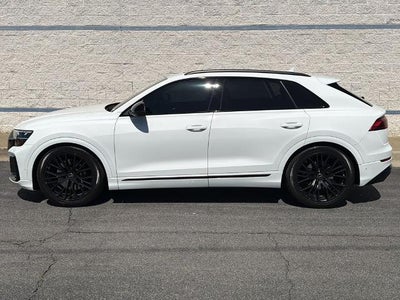 2024 Audi SQ8 Premium Plus