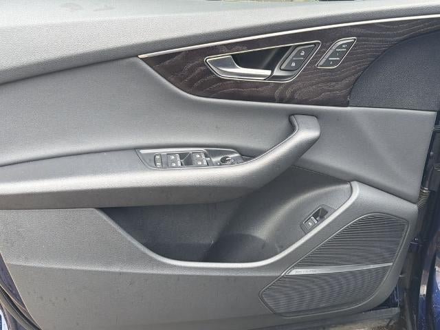 2021 Audi Q8 Premium Plus