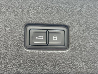 2021 Audi Q8 Premium Plus