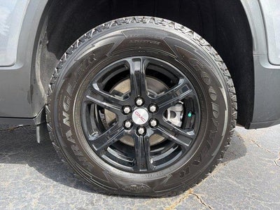 2021 GMC Acadia AT4