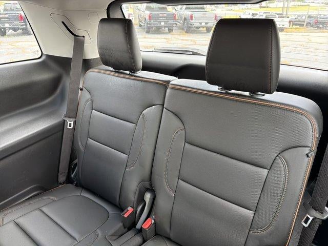 2021 GMC Acadia AT4