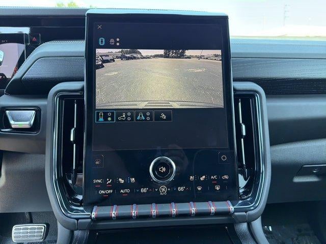 2025 GMC Yukon AT4 Ultimate