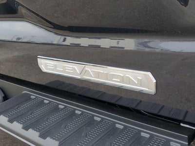 2025 GMC Sierra 1500 Elevation