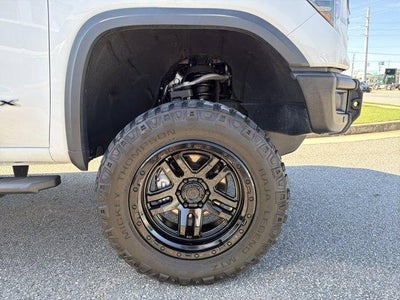 2024 GMC Sierra 1500 AT4X