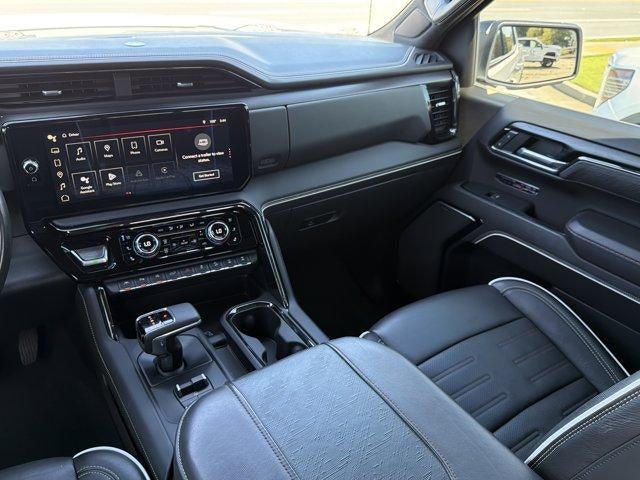 2024 GMC Sierra 1500 AT4X