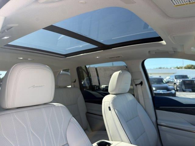 2026 Buick Enclave Avenir - Photo 13
