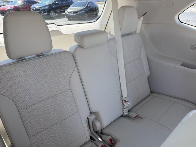 2026 Buick Enclave Avenir - Photo 16