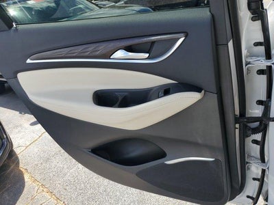 2022 Buick Enclave Avenir