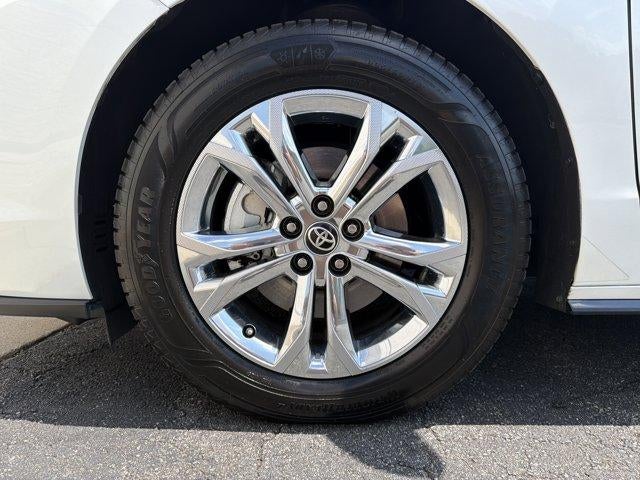 2023 Toyota Sienna XSE 25th Anniversary