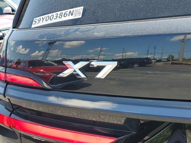 2025 BMW X7 xDrive40i