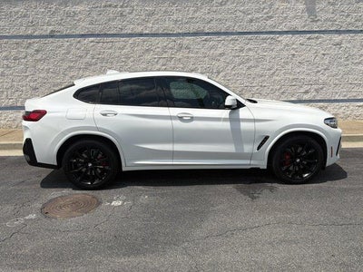 2022 BMW X4 xDrive30i