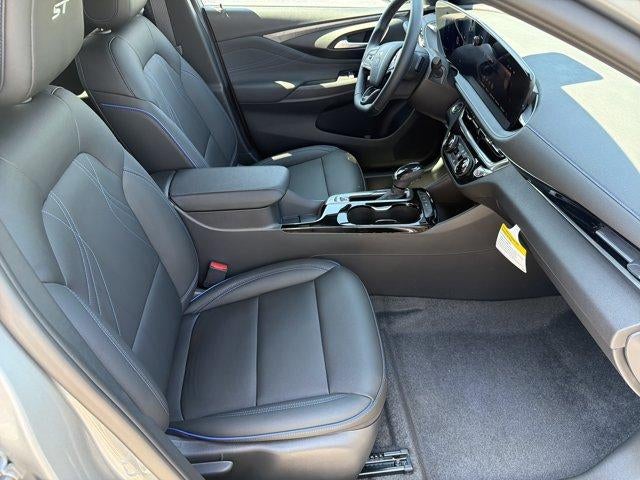 2026 Buick Envista Sport Touring - Photo 12