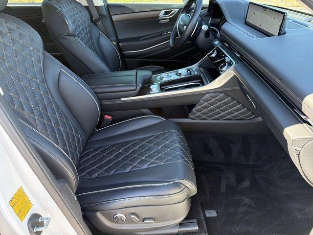 2023 Genesis GV80 Base
