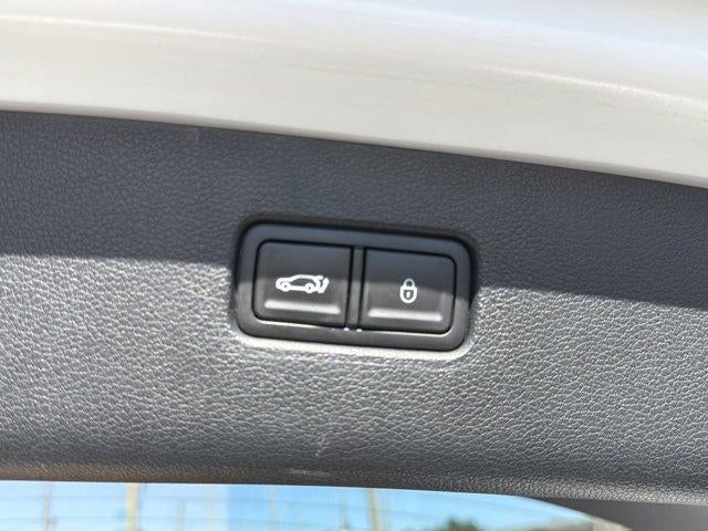 2023 Genesis GV80 Base
