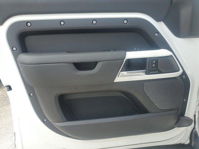 2024 Land Rover Defender S