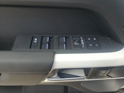 2024 Land Rover Defender S