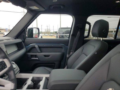 2025 Land Rover Defender S