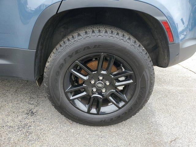 2025 Land Rover Defender S