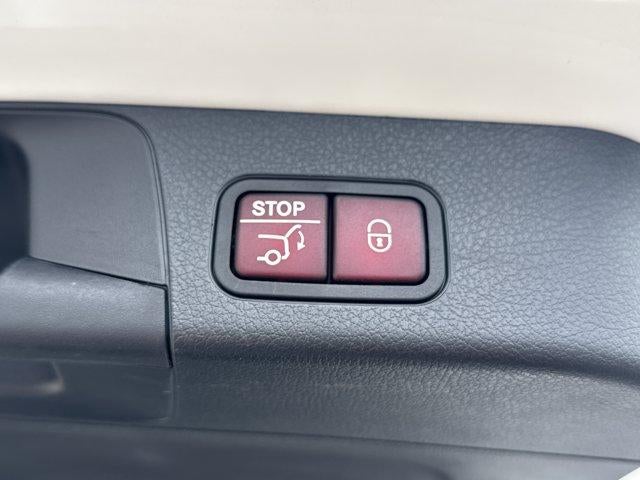 2023 Mercedes-Benz GLB GLB 250