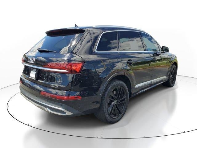 2021 Audi Q7 Premium Plus