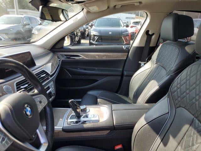 2020 BMW 7 Series 740i