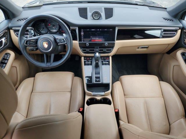 2023 Porsche Macan Base