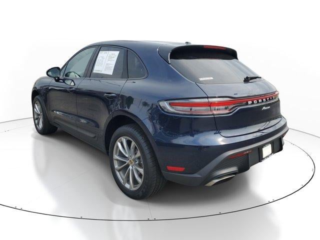 2023 Porsche Macan Base