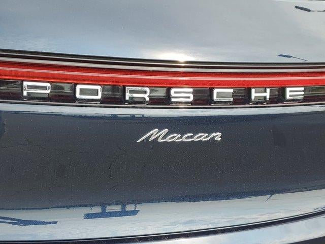 2023 Porsche Macan Base